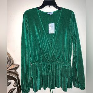 Women’s peplum blouse! So chic!